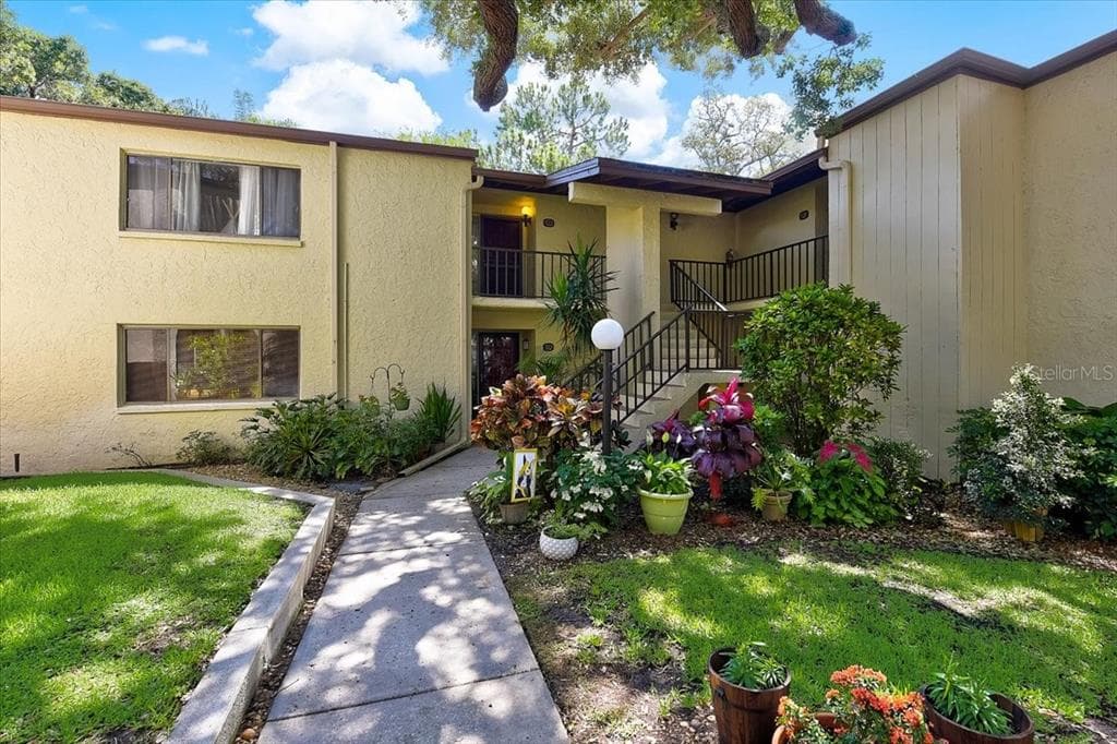 700 STARKEY ROAD UNIT 522