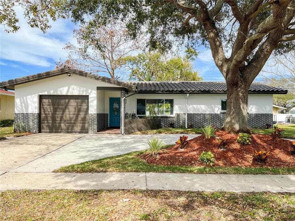 2973 BROOKFIELD DRIVE LARGO, FL 33771