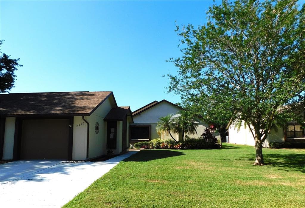 2456 OAKLEAF DRIVE CLEARWATER, FL 33763
