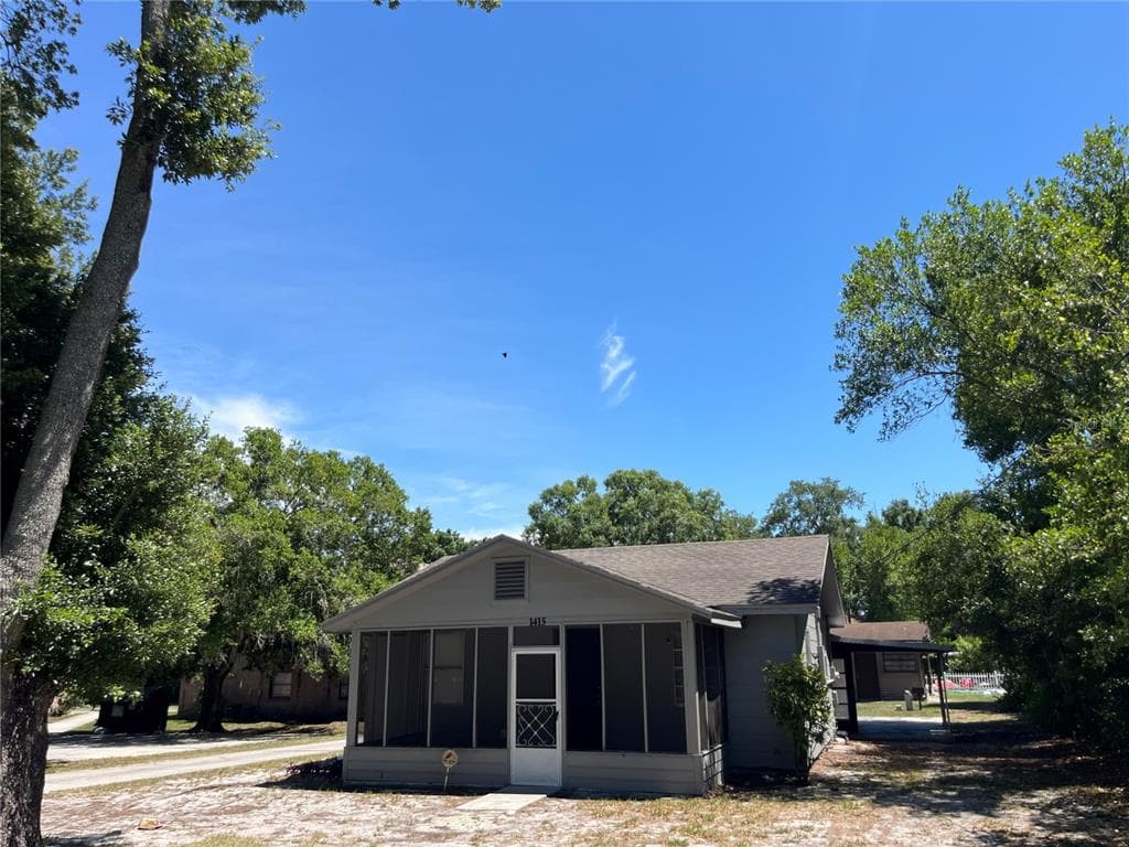 1415 E LEMON STREET LAKELAND, FL 33801