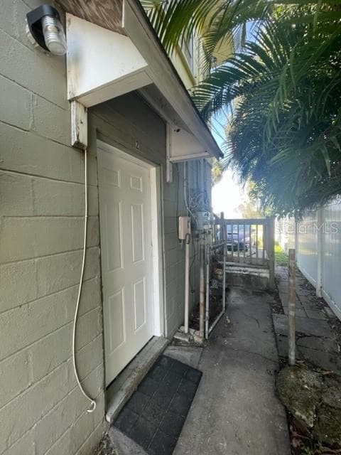 545 12TH AVENUE N UNIT 2 ST PETERSBURG, FL 33701