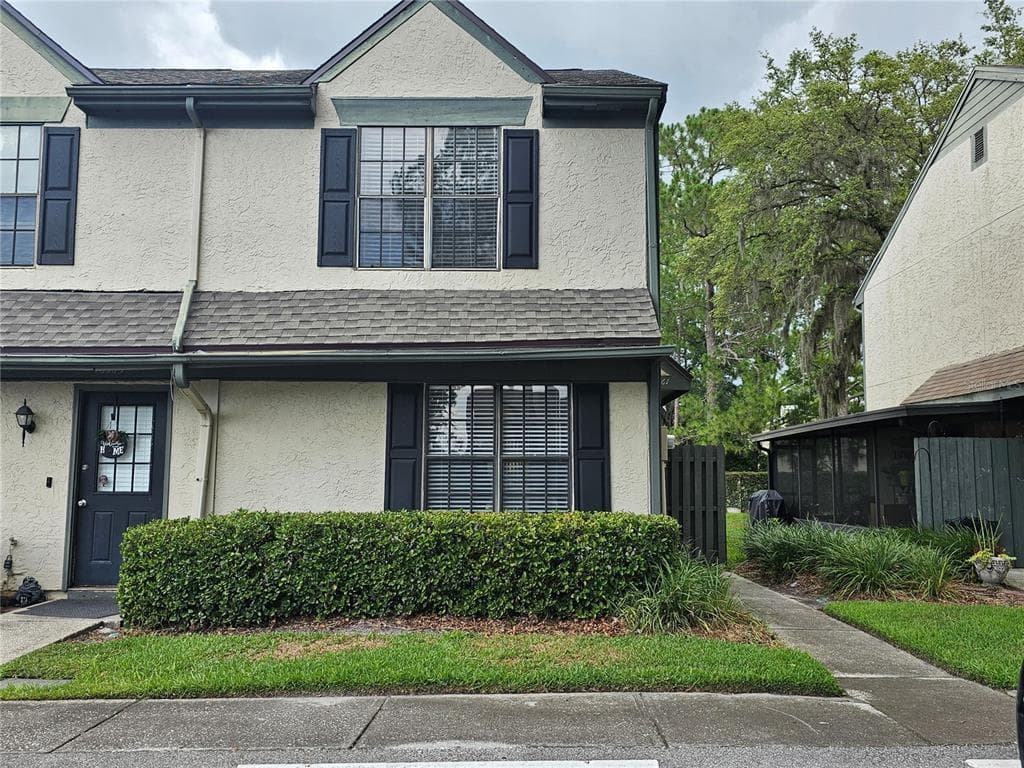 16561 BRIGADOON DRIVE TAMPA, FL 33618