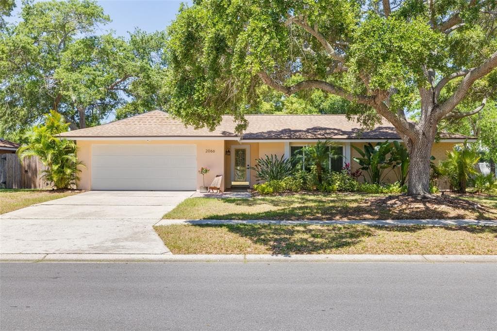 2066 NUGGET DRIVE CLEARWATER, FL 33755