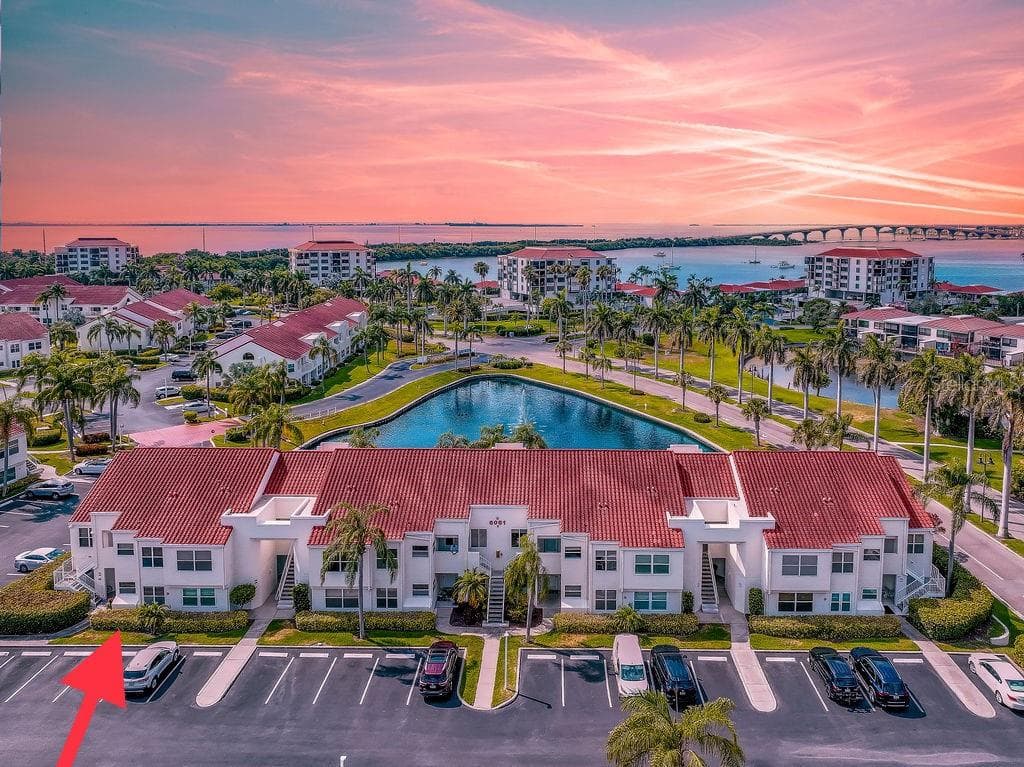 6061 S BAHIA DEL MAR BOULEVARD UNIT 107 ST PETERSBURG, FL 33715