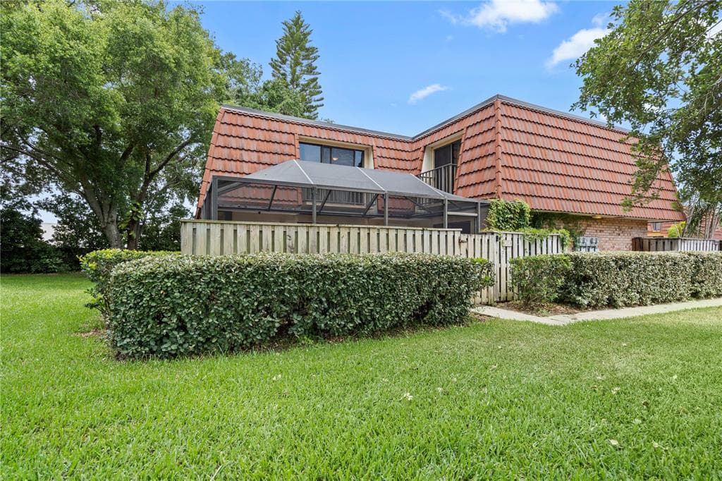 2616 10TH COURT PALM HARBOR, FL 34684