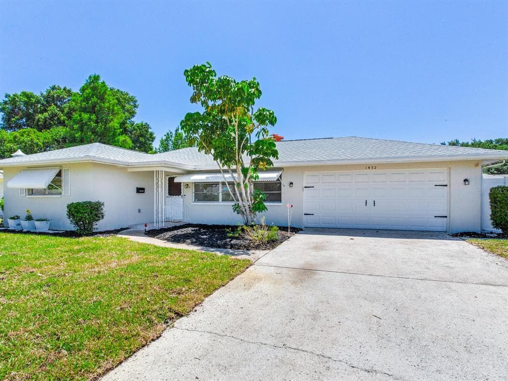 1932 SKY DRIVE CLEARWATER, FL 33755