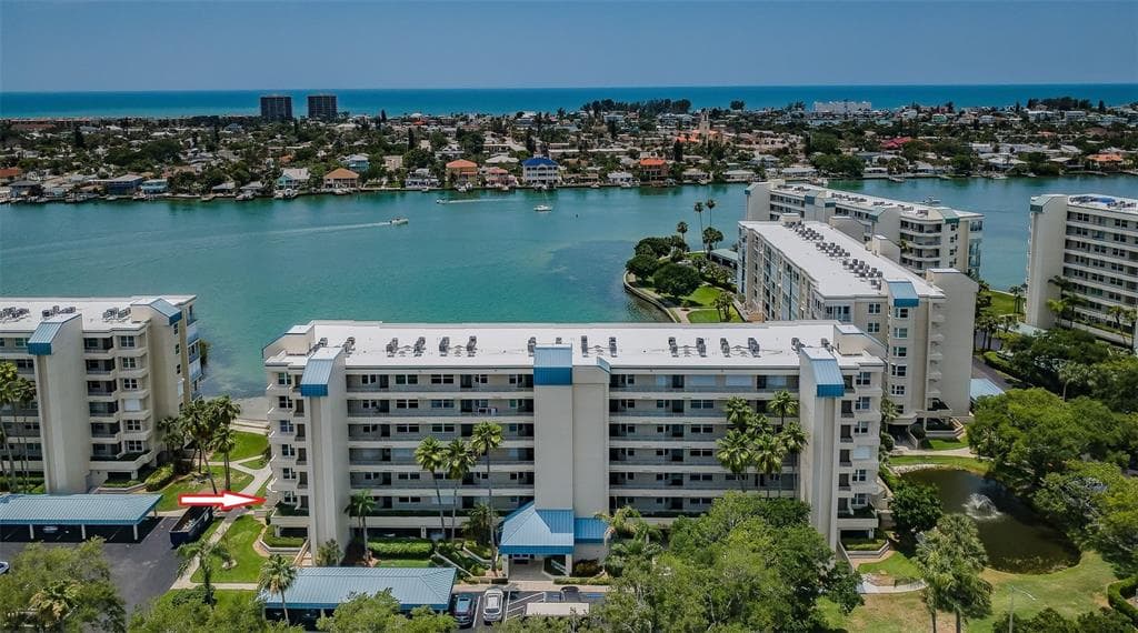 7902 SAILBOAT KEY BOULEVARD S UNIT 101 SOUTH PASADENA, FL 33707