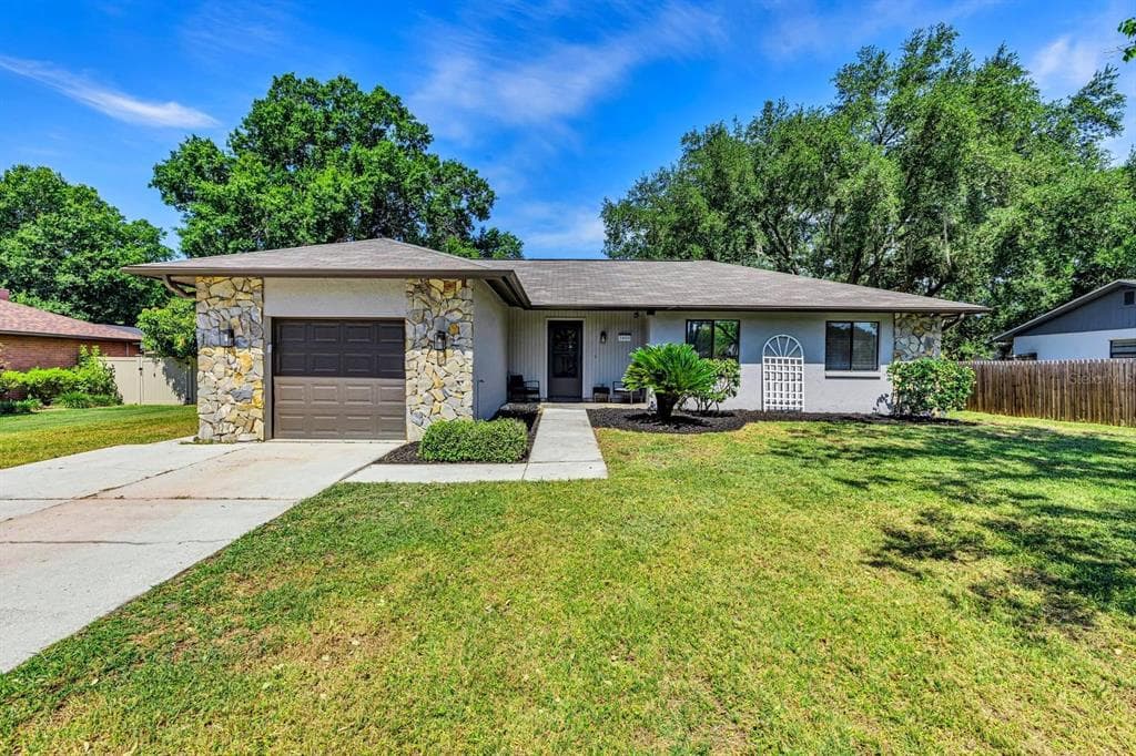 3809 BRIARBROOK PLACE LAND O LAKES, FL 34639
