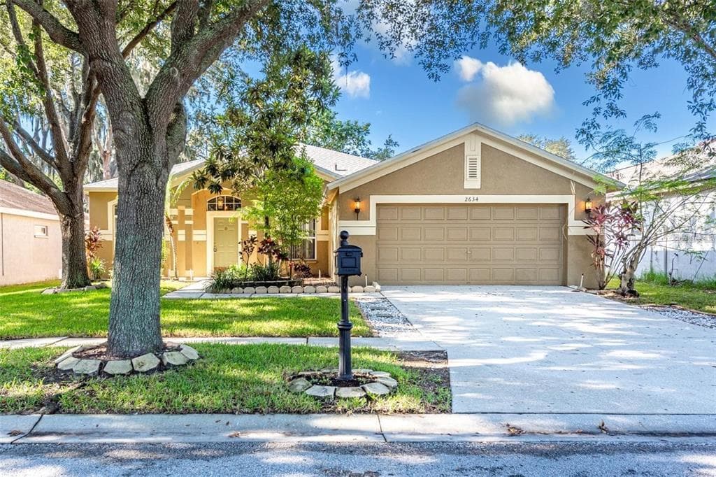 2634 BROOKVILLE DRIVE VALRICO, FL 33596
