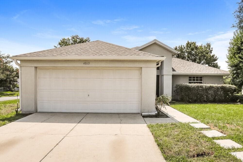 4863 TREASURE CAY ROAD TAVARES, FL 32778