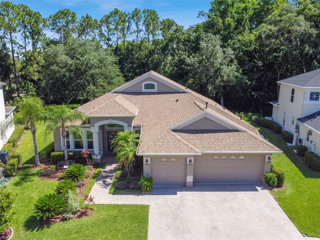 10543 CANARY ISLE DRIVE TAMPA, FL 33647