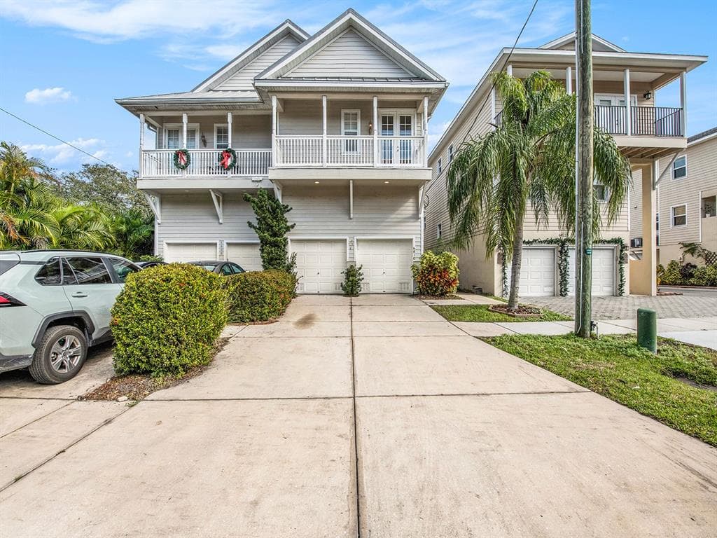 6810 KISSIMMEE STREET S TAMPA, FL 33616