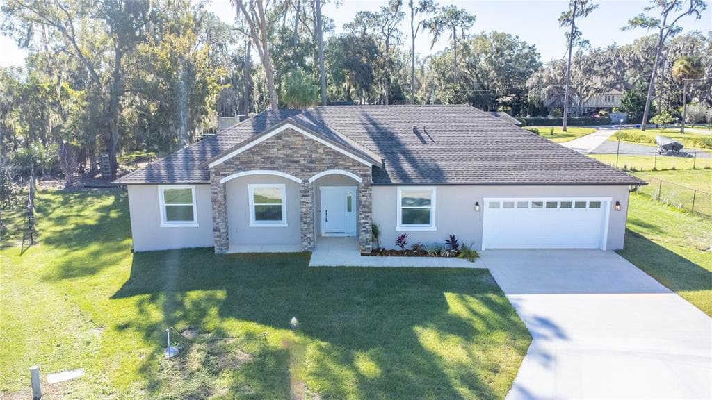 703 FOX GATE COURT PLANT CITY, FL 33563