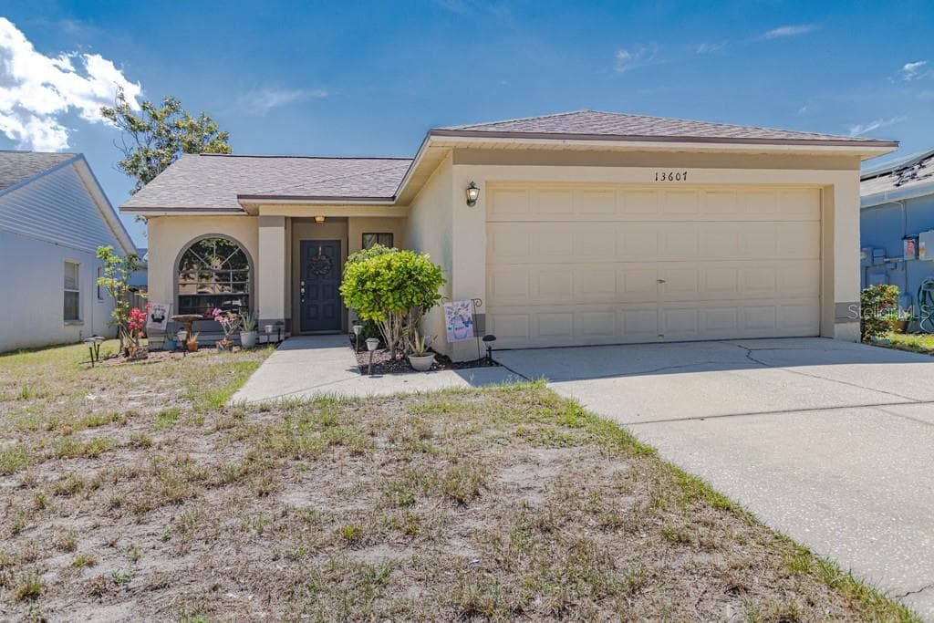 13607 LARAWAY DRIVE RIVERVIEW, FL 33579