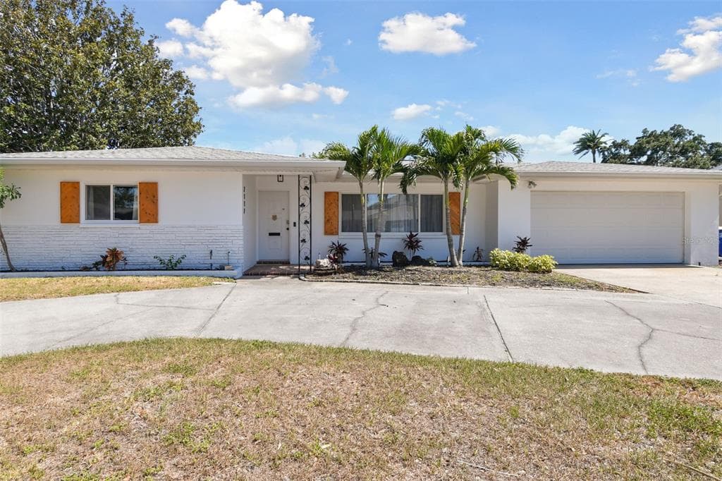 2117 CAMPUS DRIVE CLEARWATER, FL 33764