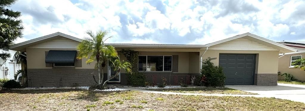 4644 MAYFLOWER DRIVE NEW PORT RICHEY, FL 34652