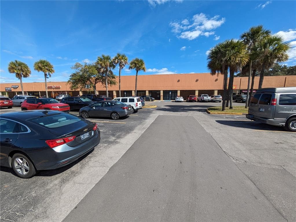 11106 US HIGHWAY 41 HIGHWAY S GIBSONTON, FL 33534