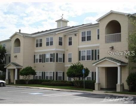 18521 BRIDLE CLUB DRIVE UNIT 18521 TAMPA, FL 33647