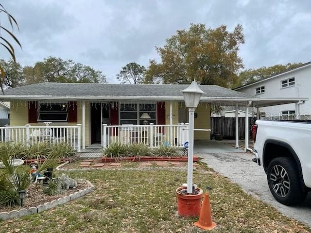 121 42ND AVENUE N ST PETERSBURG, FL 33703