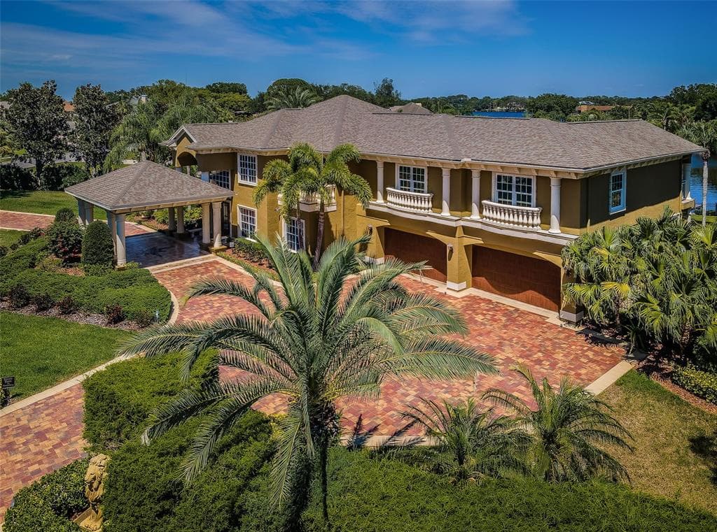 1303 N JASMINE AVENUE TARPON SPRINGS, FL 34689