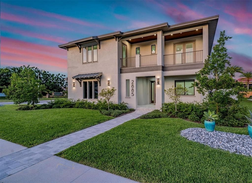 2885 MOONBEAM WAY CLEARWATER, FL 33759