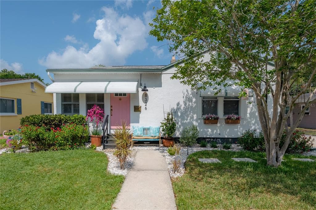 8326 6TH STREET N ST PETERSBURG, FL 33702