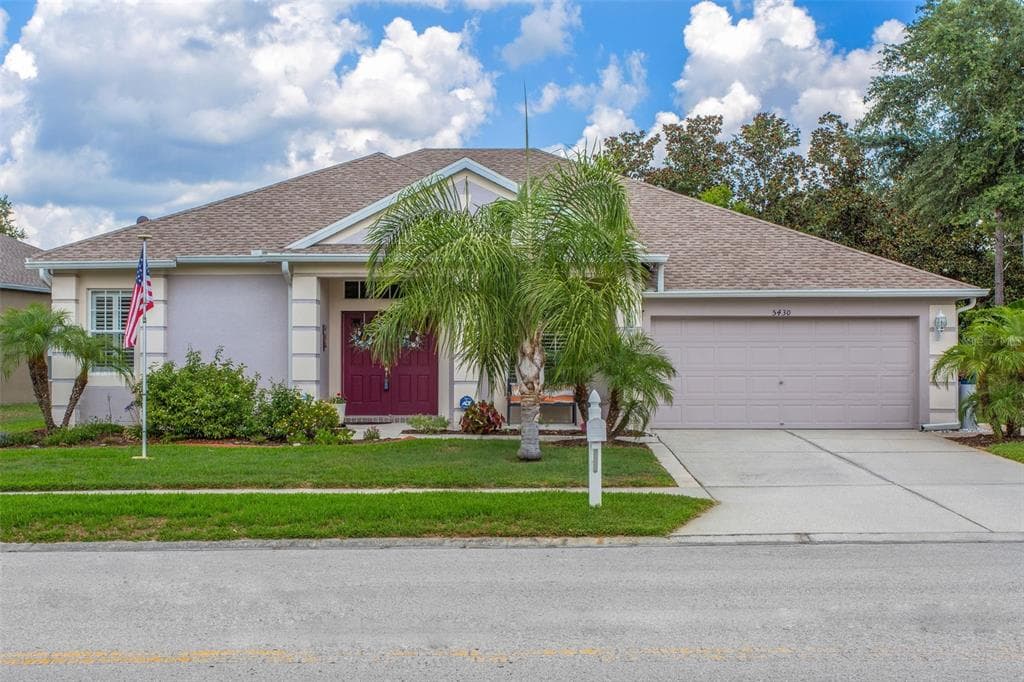 5430 RIVA RIDGE DRIVE WESLEY CHAPEL, FL 33544