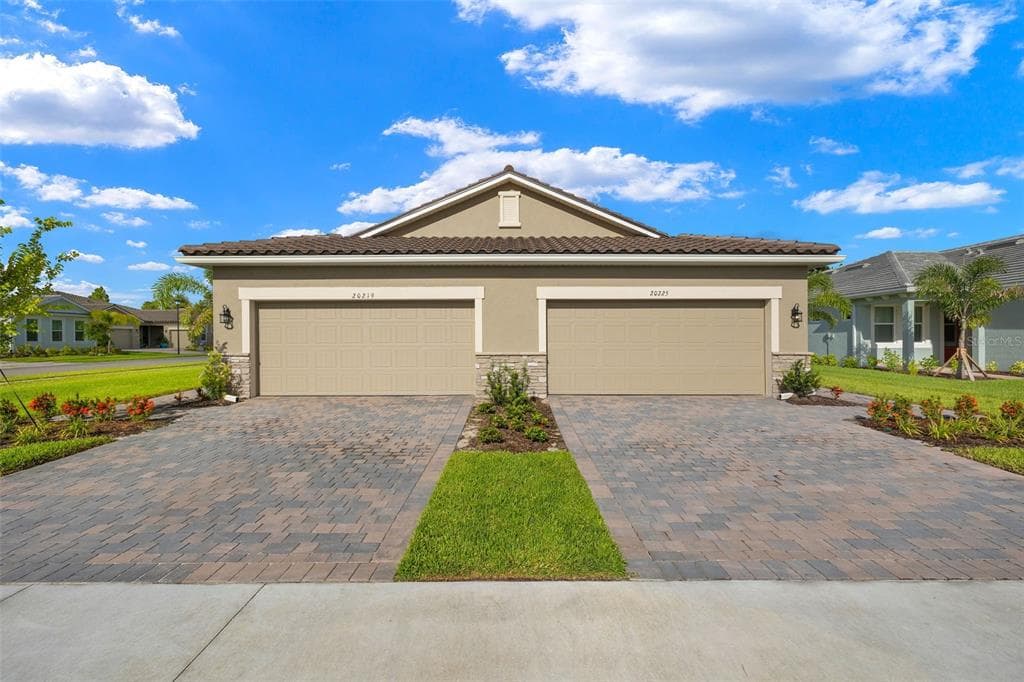 20225 SYMPHONY PLACE VENICE, FL 34293
