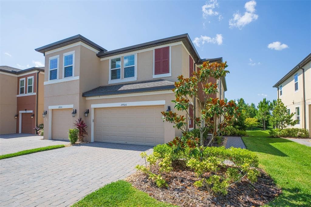 29926 SOUTHWELL LANE WESLEY CHAPEL, FL 33543