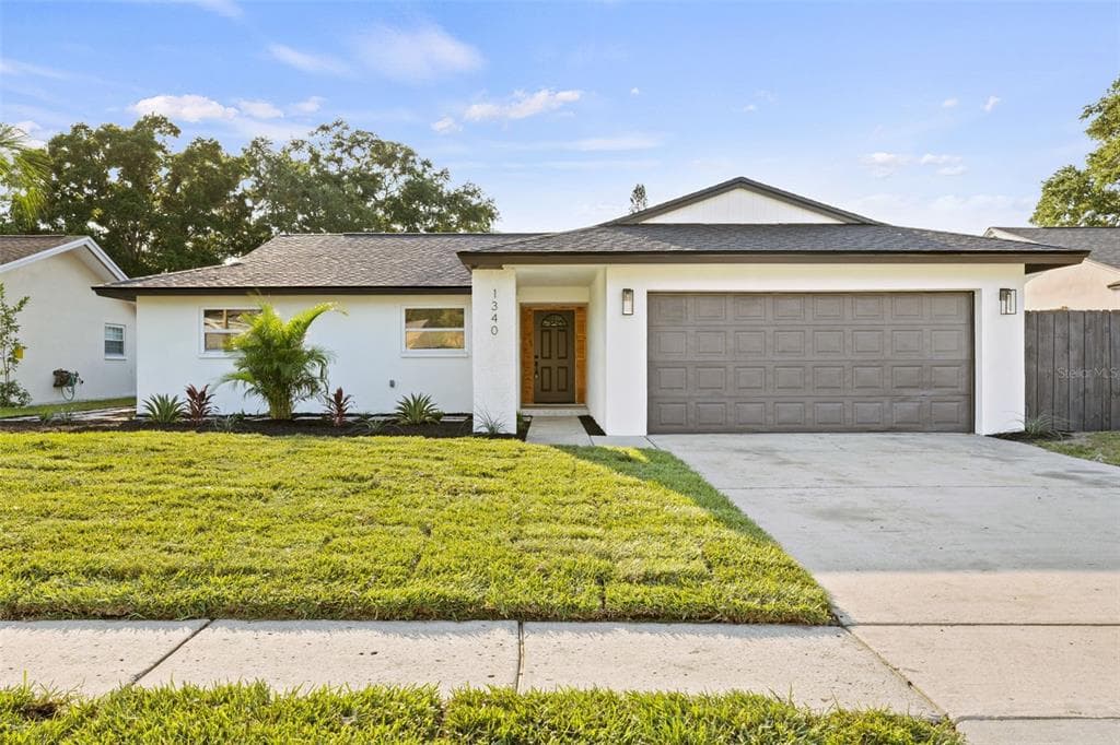 1340 GLENDALE DRIVE