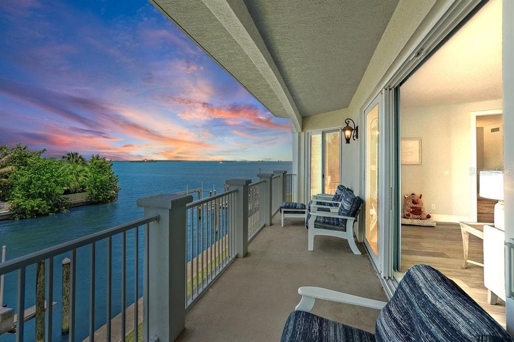 1860 N FORT HARRISON AVENUE UNIT 102