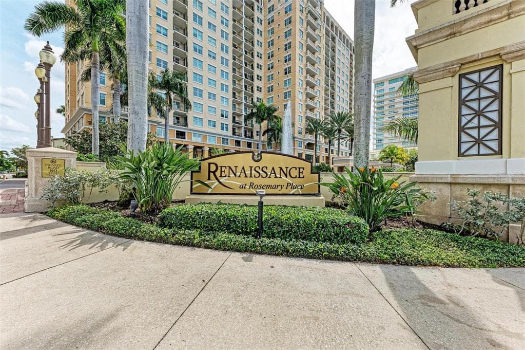 750 N TAMIAMI TRAIL UNIT 1104 SARASOTA, FL 34236
