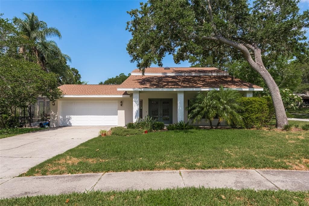 341 LAKEVIEW TERRACE PALM HARBOR, FL 34683