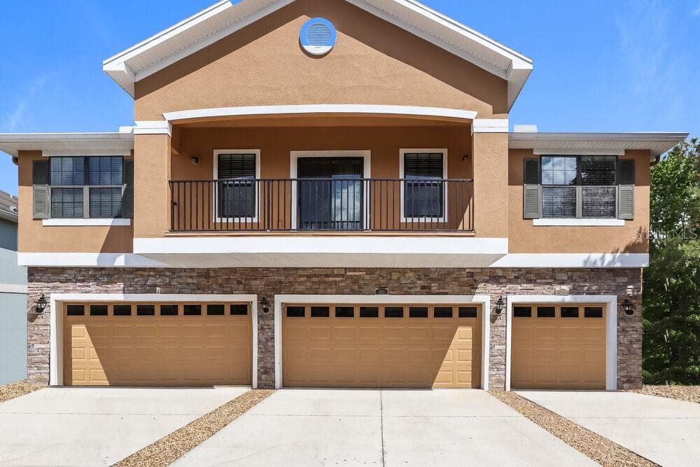 5511 KINGLETHILL DRIVE LITHIA, FL 33547