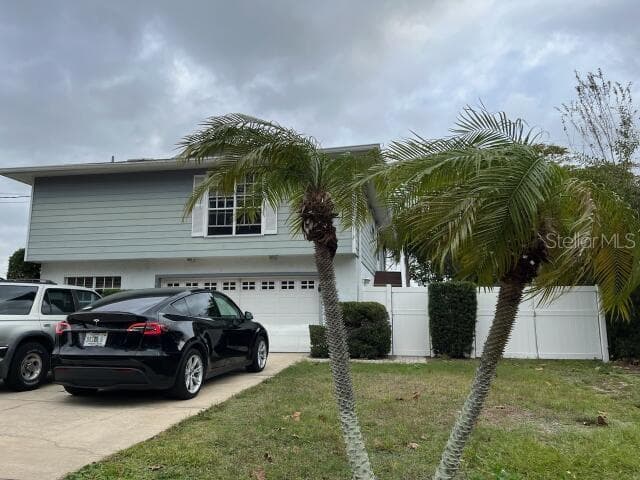 141 LAKE SHORE DRIVE N PALM HARBOR, FL 34684