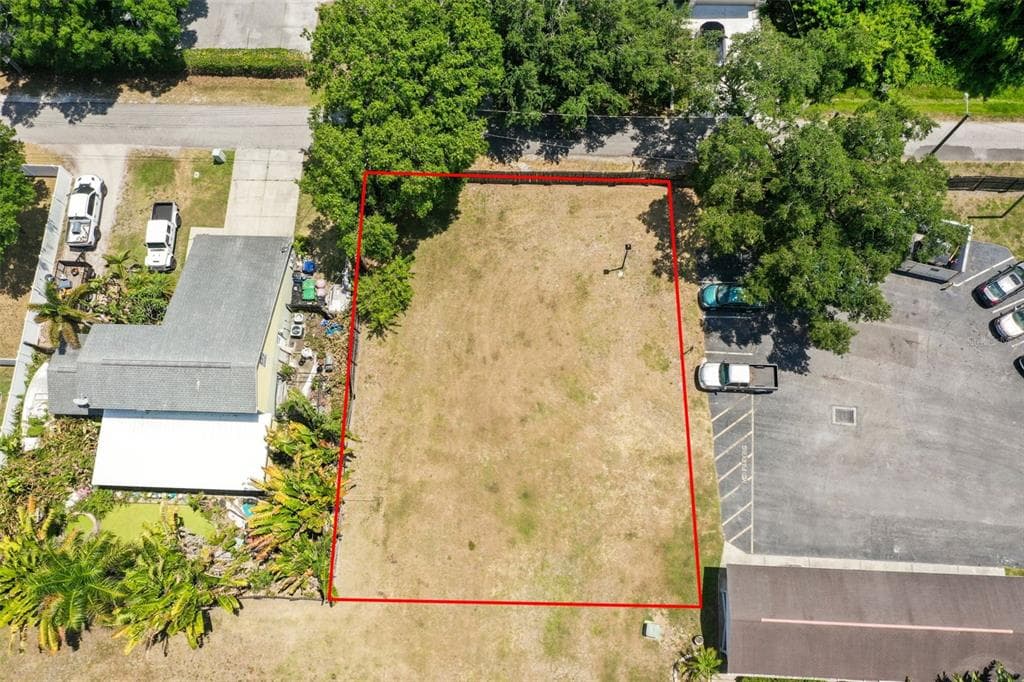 3348 W HIDDEN HAVEN COURT TAMPA, FL 33607