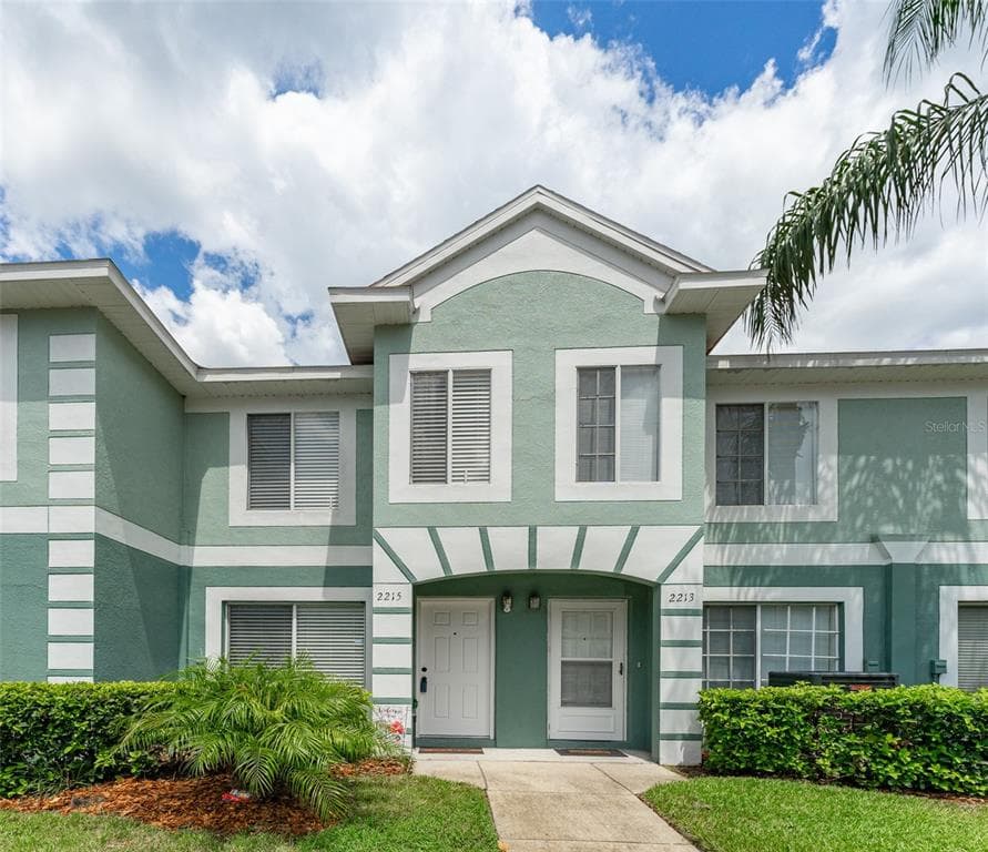 2215 FLUORSHIRE DRIVE BRANDON, FL 33511