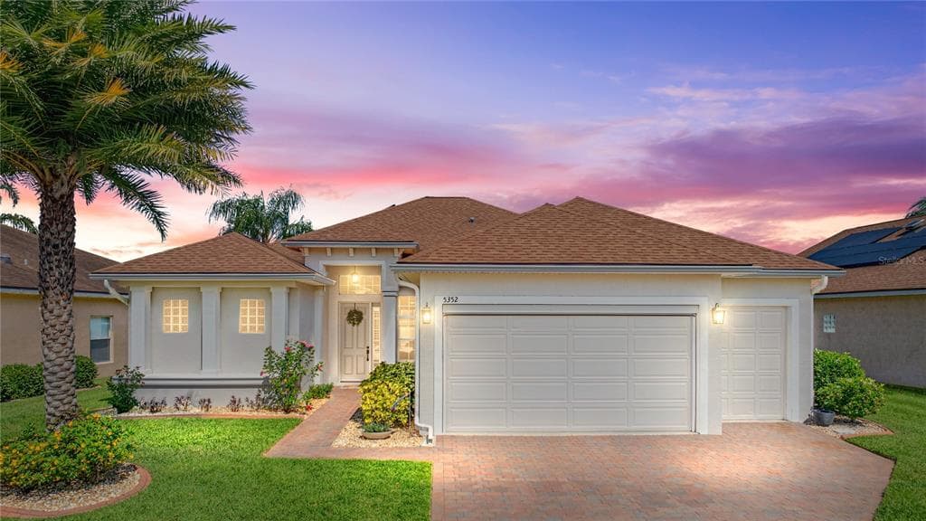 5352 HOGAN LANE WINTER HAVEN, FL 33884