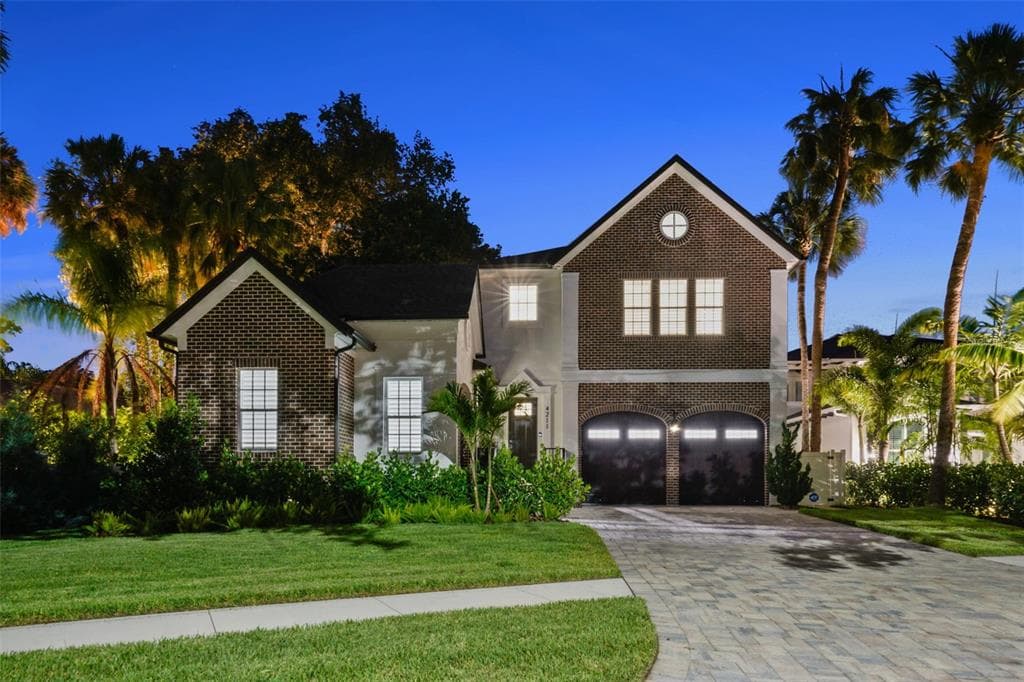 4211 W WOODMERE ROAD TAMPA, FL 33609