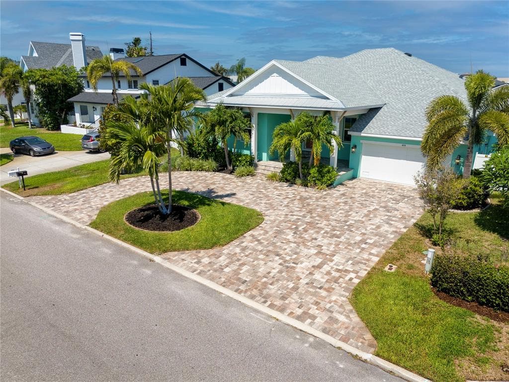 404 6TH AVENUE N TIERRA VERDE, FL 33715