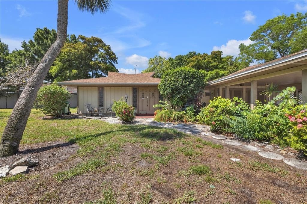 4278 ISLAND CIRCLE UNIT A FORT MYERS, FL 33919