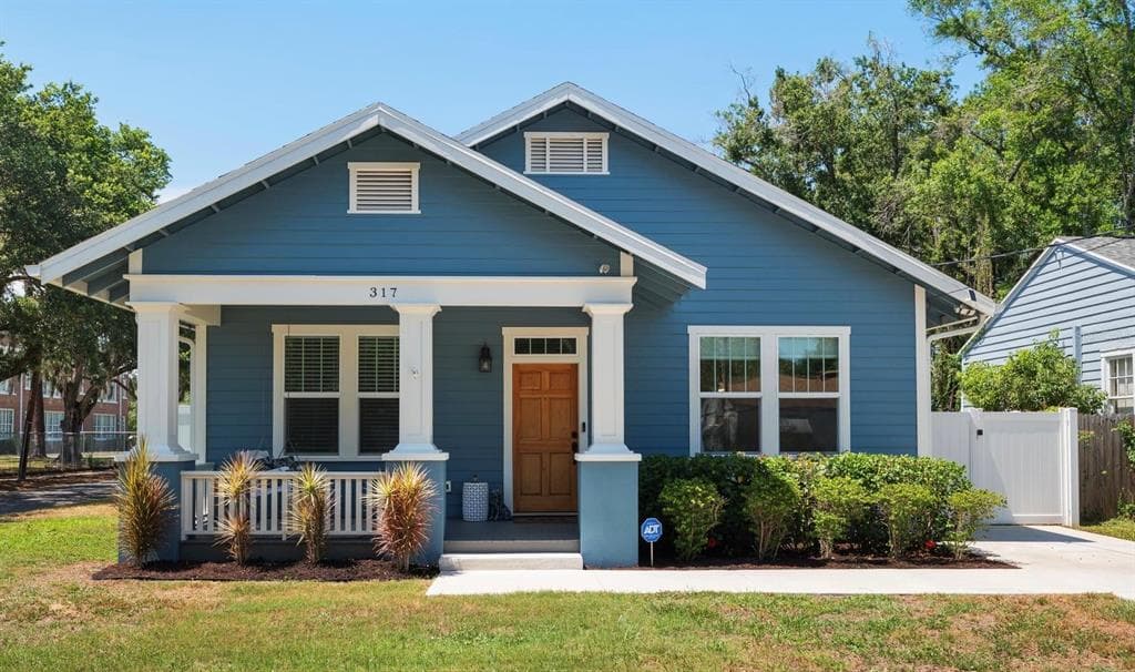 317 W HILDA STREET TAMPA, FL 33603