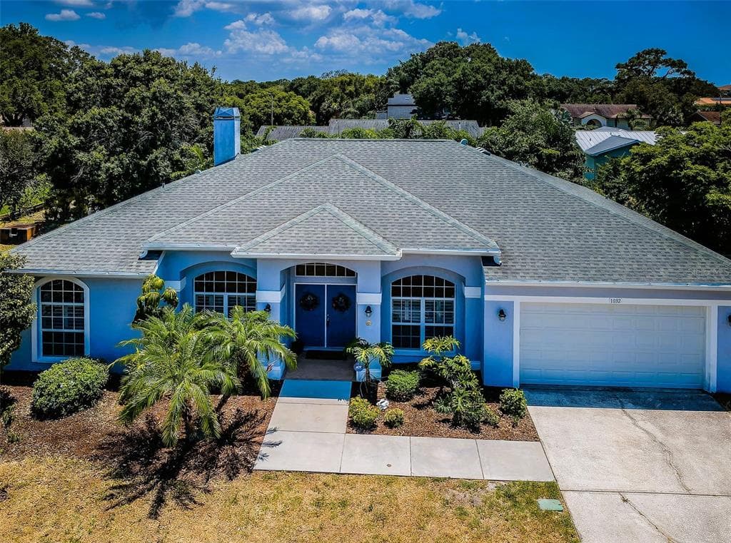 1032 ROSETREE LANE