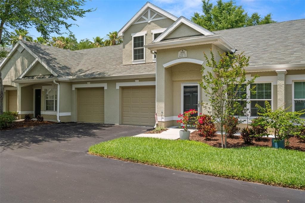 3608 TRAFALGAR WAY UNIT 104 PALM HARBOR, FL 34685
