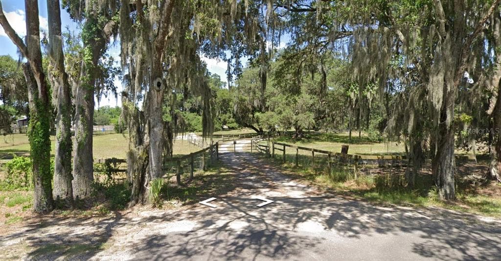 18834 BOYETTE ROAD LITHIA, FL 33547