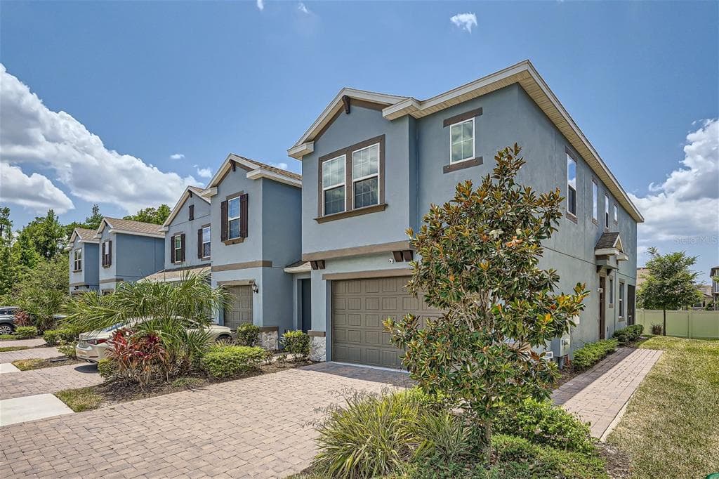 18667 NOBLE CASPIAN DRIVE LUTZ, FL 33558