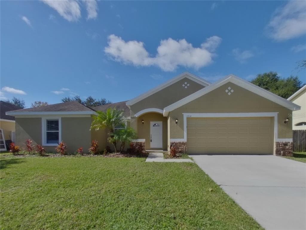 11914 LYNMOOR DRIVE RIVERVIEW, FL 33579