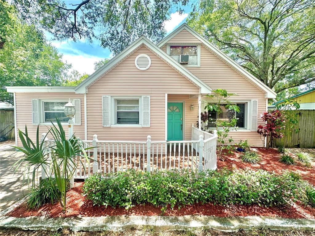 15065 NEWPORT ROAD CLEARWATER, FL 33764