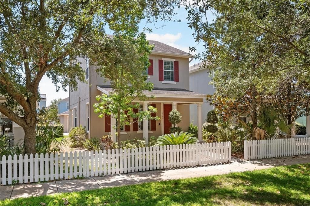 6131 HADLEY COMMONS DRIVE RIVERVIEW, FL 33578