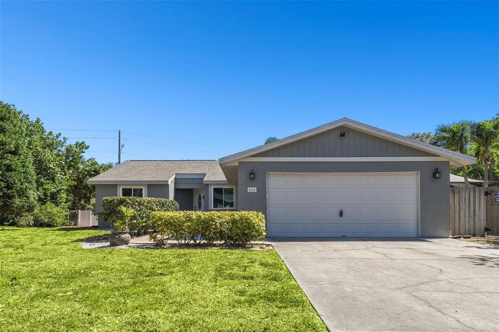 545 HAMMOCK DRIVE PALM HARBOR, FL 34683